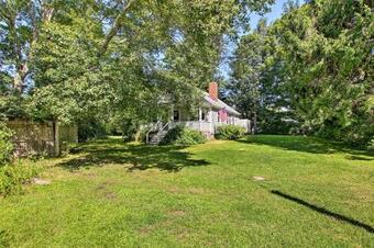 Charlestown Home With Porch And Waterfront View!