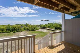 Ocean Front On Harbor Island