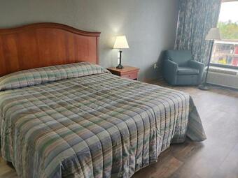 Hotel Paris Inn & Suites