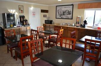 Hotel Hill Country Inn And Suite