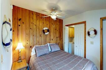 Long Island Village Unit 214