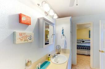 Long Island Village Unit 111