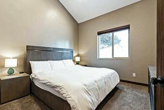 Evergreen By The Parleys