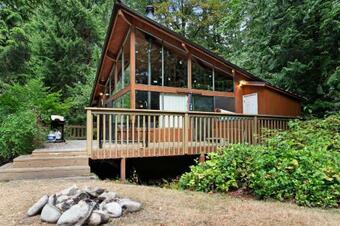 Rustic River Paradise - 1 Bed 2 Bath Vacation Home In Baring