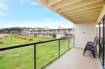 Apartamento Triton Condo