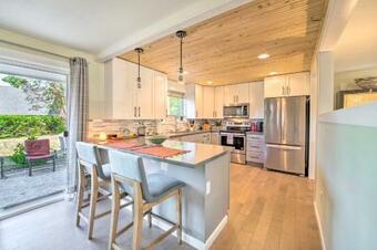 Rejuvenating Poulsbo Home With Meditation Space