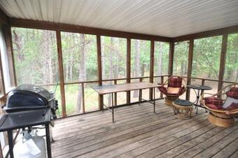 Mountain View Hideaway