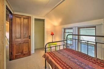 Pet-friendly Home With Views Of Lake Delavan!