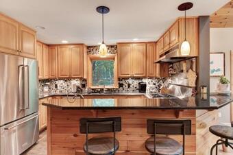 Rhinelander Retreat - 3 Bed 3 Bath Vacation Home In Rhinelander