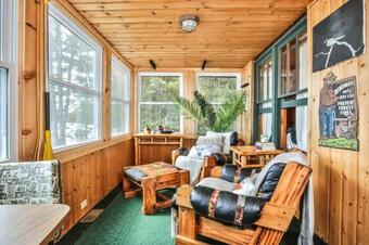 Wolves Lair - Hiller Vacation Homes Cabin