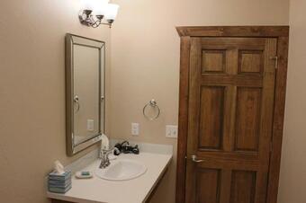 Twister's Bed And Breakfast