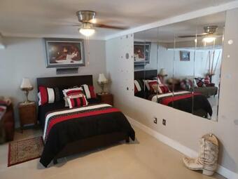 Bed & Breakfast Cozy Mobay