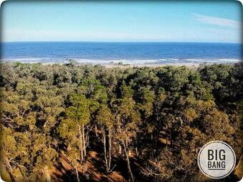 Posada Big Bang Nature Stays