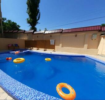 Hostal ???????? ??? Apachi ? ????? ???????