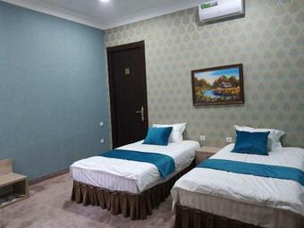 Globus Hotel - ?????????