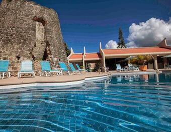 Apartamento Deluxe Studio Condo W/ Caribbean Sea Views