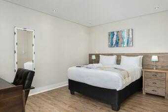 Eden On The Bay Apartments