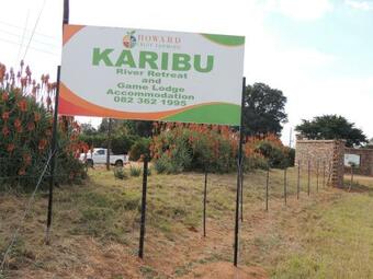 Lodge Karibu River Retreat