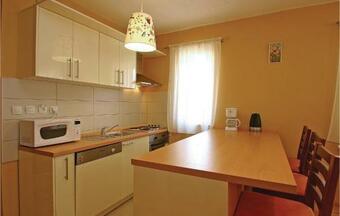 Holiday Home Crni Kal III