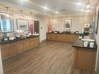 Hotel Hampton Inn By Hilton Omaha Airport, Ia