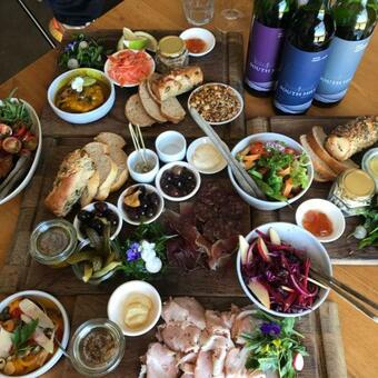 Hostal South Hill Guesthouse