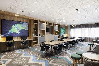 Hotel Hampton Inn By Hilton Bristol Airport