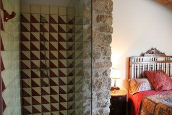 Bed & Breakfast La Casa Dels Ocells- Adults Only