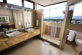 Hotel Holiday Inn