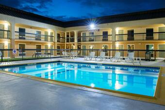 Hotel Quality Inn At Arlington Highlands