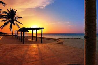 Reef Yucatan All Inclusive Hotel & Convention Center