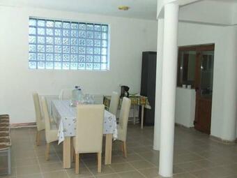 Hostal Casa Cu Flori