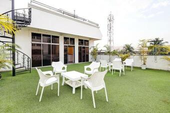 Hotel Capital O 61239 Hayat Stay Inn