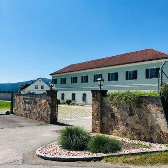 Apartamento Schloss Krottenhof