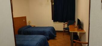 Hostal Connor Albares