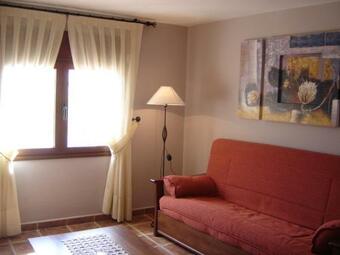 Hostal Casa Laure Y M� Jose