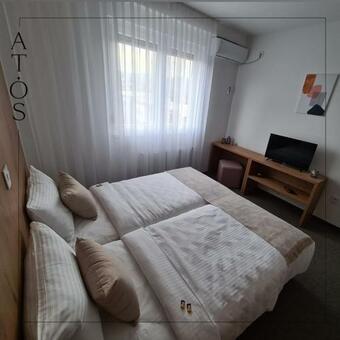 Apartamento Atos Centar