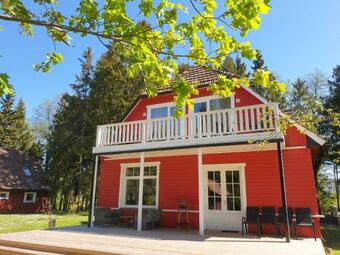 Hostal Tiismani Villa