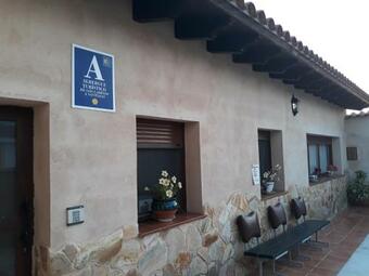 Hostal Albergue Tur�stico Las Eras