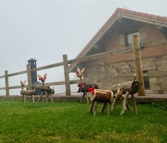 Los Chozos De La Bra�a