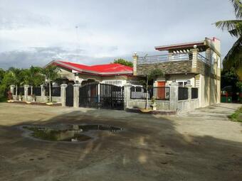 Hostal Fnt Transient House