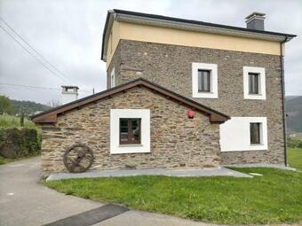 Apartamentos Puerta Del Castro