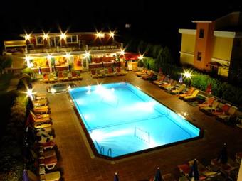 Hotel Club Grand Becassier