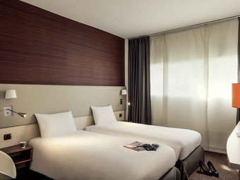 Hotel Mercure Airport