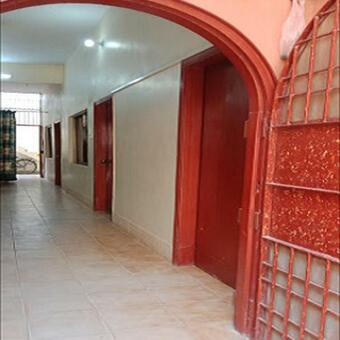 Hotel Autobahn Guest House