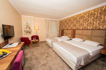 Boris Hotel Beylikd�z�