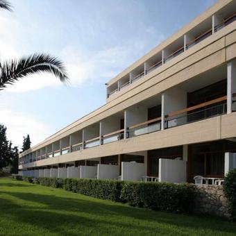 Aks Porto Heli Hotel