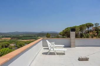 Hauzify I Villa Velaz