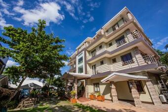 Rawis Resort Hotel And Restaurant