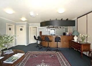 Aparthotel Lorne Bay View