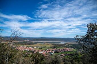 Apartamentos Rurales Helechosa, Las Tres Pe�as